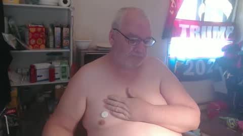 Snapshot of usgoober chatting on January 2025 03:39:02 PM Eric online show from January 2025 03:39:02 PM