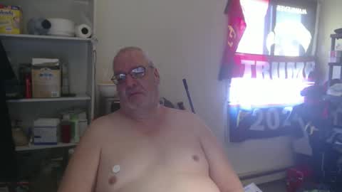 Snapshot of usgoober chatting on January 2025 03:55:01 PM Eric online show from January 2025 03:55:01 PM