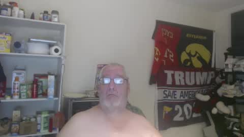 Snapshot of usgoober chatting on January 2025 02:37:02 AM Eric online show from January 2025 02:37:02 AM