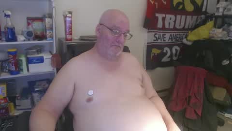 Snapshot of usgoober chatting on February 2025 04:27:01 AM Eric online show from February 2025 04:27:01 AM