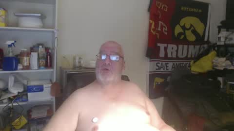 Snapshot of usgoober chatting on February 2025 03:58:01 AM Eric online show from February 2025 03:58:01 AM