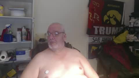 Snapshot of usgoober chatting on February 2025 02:38:01 AM Eric online show from February 2025 02:38:01 AM