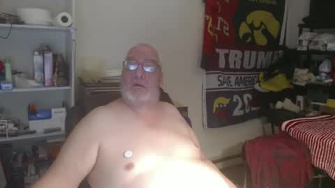Snapshot of usgoober chatting on February 2025 04:28:02 AM Eric online show from February 2025 04:28:02 AM
