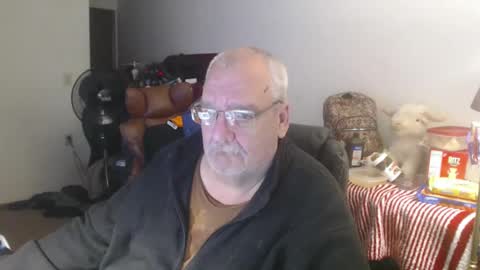 Snapshot of usgoober chatting on October 2025 03:27:01 AM Eric online show from October 2025 03:27:01 AM