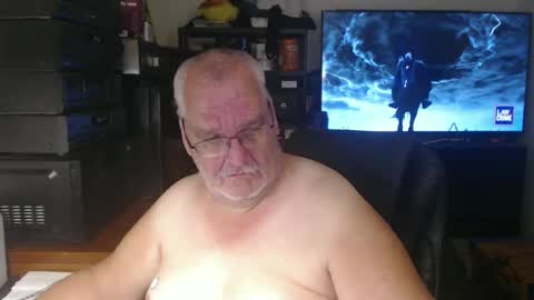Snapshot of usgoober chatting on October 2025 04:00:02 AM Eric online show from October 2025 04:00:02 AM