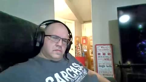 usstarr1 online show from December 2024 05:07:02 PM