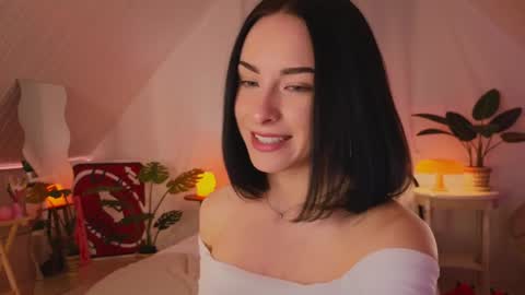 Anika On vacation online show from February 2025 07:31:02 PM