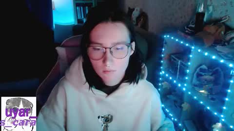 Cara online show from November 2025 10:13:02 AM