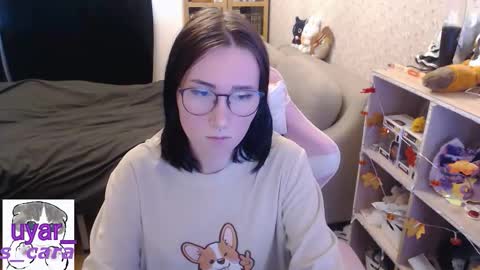 Cara online show from November 2025 10:21:01 AM