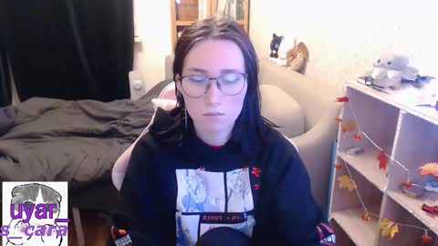 Cara online show from November 2025 12:30:01 PM