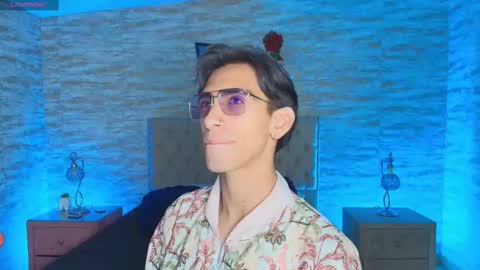 UYUKIE online show from November 2025 12:07:02 PM