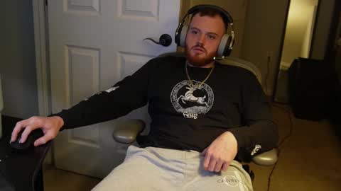 v_for_veng online show from October 2025 02:50:02 AM