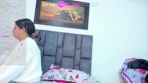 Snapshot of vahiolet_smith chatting on May 2026 03:13:01 AM Vahiolet smith online show from May 2026 03:13:01 AM