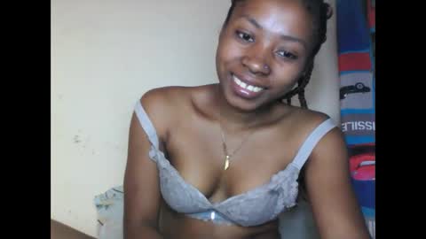 vailla02 online show from September 2025 07:24:02 AM