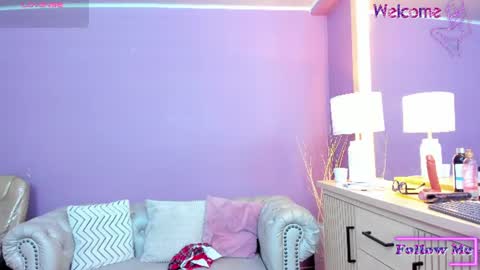 Vaiolet Harris online show from June 2026 11:59:02 AM