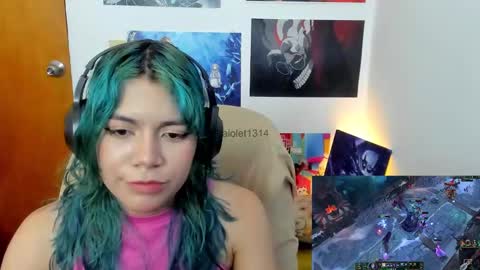 Vaiolet1314 online show from November 2025 04:33:02 AM