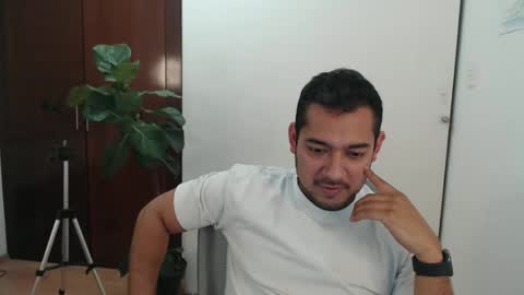 Snapshot of vajkito chatting on March 2025 01:34:02 AM vajkito online show from March 2025 01:34:02 AM