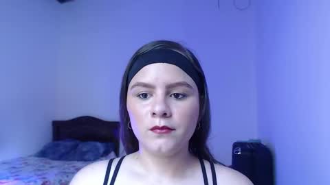 Snapshot of valeamaya chatting on March 2026 07:07:02 PM valeamaya online show from March 2026 07:07:02 PM