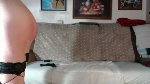 Snapshot of valemer chatting on March 2025 05:34:02 PM Cheating Slut online show from March 2025 05:34:02 PM