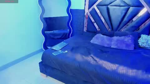 valentina online show from June 2026 03:26:01 AM