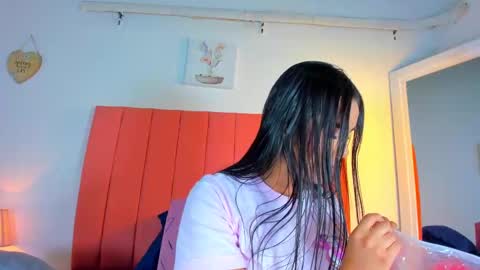 VALENTINA  3 online show from October 2025 12:02:01 PM