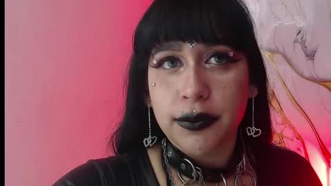 Snapshot of valen_ross7 chatting on May 2026 08:31:01 AM valen_ross7 online show from May 2026 08:31:01 AM