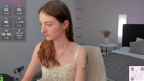 Snapshot of valenora1 chatting on May 2026 11:05:02 AM Nora online show from May 2026 11:05:02 AM