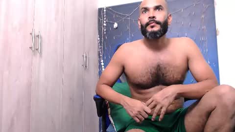 Valentine online show from December 2024 06:43:02 PM