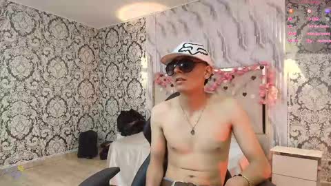 valentin_tay1 online show from May 2026 04:06:02 AM