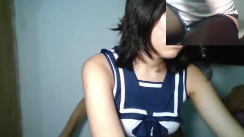 Snapshot of valentina_bailecito chatting on November 2025 03:51:02 AM valentina_bailecito online show from November 2025 03:51:02 AM