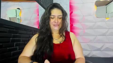 Snapshot of valentina_coba11 chatting on December 2024 07:21:01 PM Valentina online show from December 2024 07:21:01 PM
