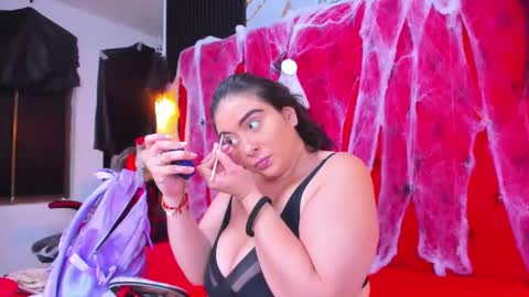 Snapshot of valentina_coba11 chatting on October 2025 07:32:01 PM Valentina online show from October 2025 07:32:01 PM