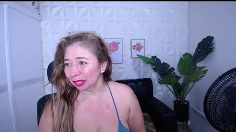 Valentina  online show from January 2026 07:28:02 PM