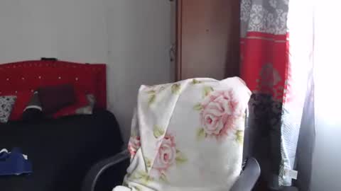 Snapshot of valentina_nappi96 chatting on February 2025 06:32:02 PM VALE online show from February 2025 06:32:02 PM