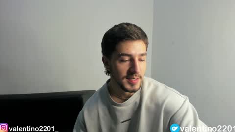 valentino online show from December 2024 11:34:01 PM