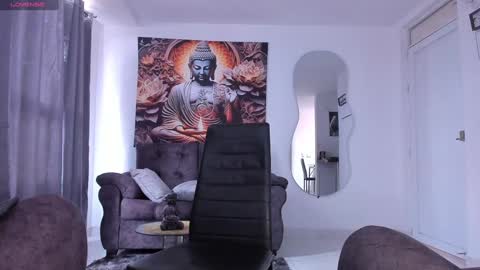    online show from January 2025 07:51:02 PM