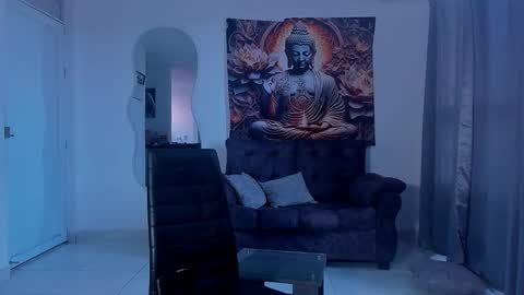    online show from September 2025 08:57:02 PM