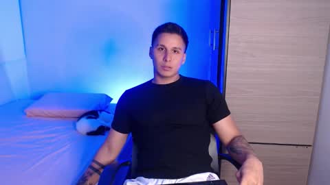 VALENTINO online show from February 2026 11:09:01 PM