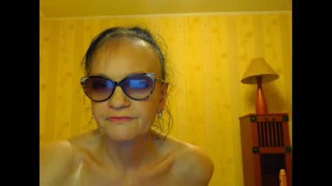 valentijm online show from March 2025 09:46:02 PM