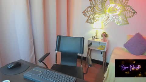 Valery And Daniel online show from November 2025 10:36:01 PM