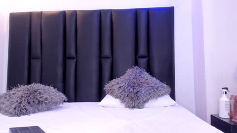 valeri_tafur online show from January 2025 10:58:01 AM