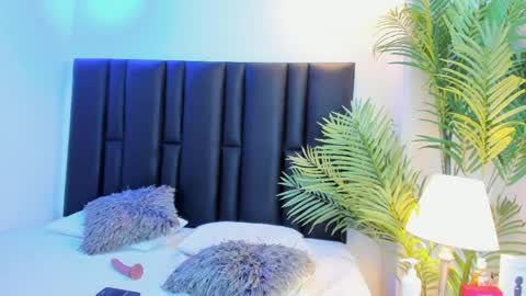 valeri_tafur online show from April 2026 10:37:02 AM