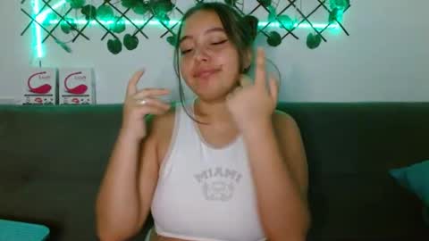 valeria online show from February 2025 08:25:02 AM