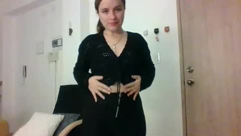 valeriafrannco online show from November 2025 05:31:01 AM