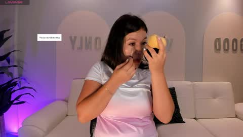 Valeria online show from May 2026 10:12:02 AM