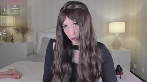 Valeria online show from October 2025 12:06:02 PM