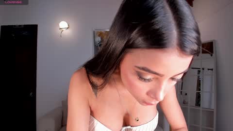 Vale  online show from February 2025 11:43:02 AM