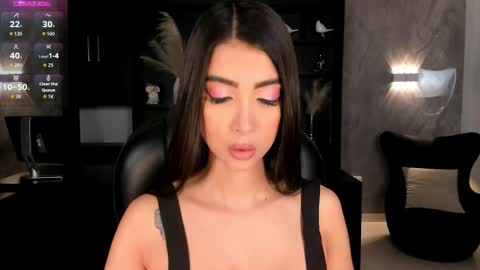 Vale  online show from November 2025 12:16:01 PM