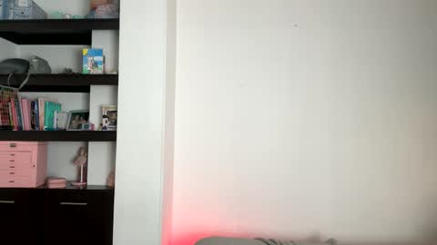 valerie07 online show from April 2026 04:08:02 AM