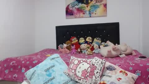 valerie_rousse online show from February 2025 02:14:01 AM